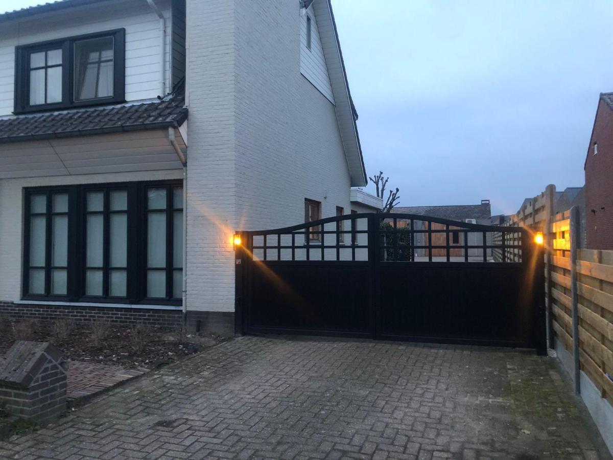 Guesthouse 66 Lommel Eksteriør billede